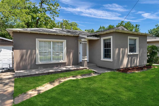 526 Roberts Avenue, Irving, TX 75060