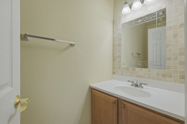 460 N Lake Shore Drive 460, Palatine, IL 60067