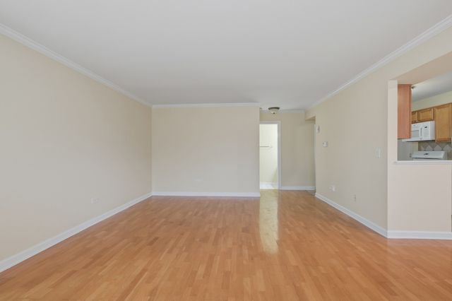 460 N Lake Shore Drive 460, Palatine, IL 60067