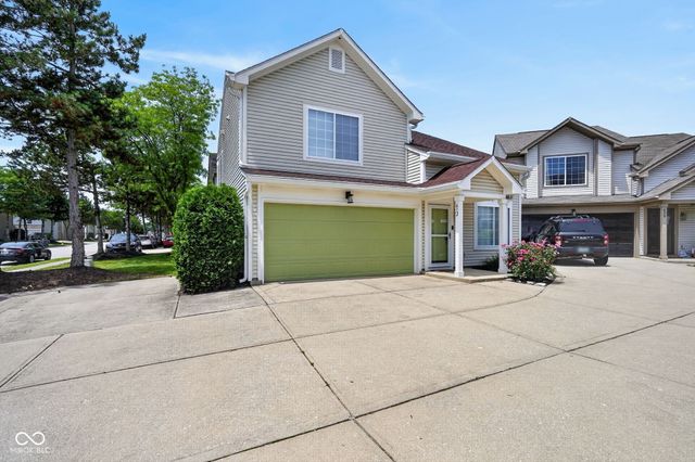 612 Cembra Drive, Greenwood, IN 46143