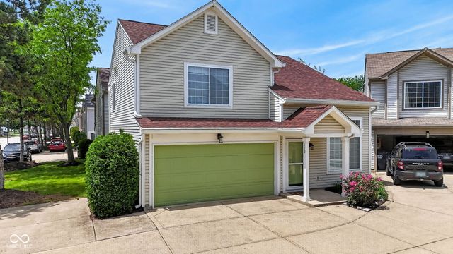 612 Cembra Drive, Greenwood, IN 46143