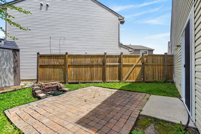 612 Cembra Drive, Greenwood, IN 46143