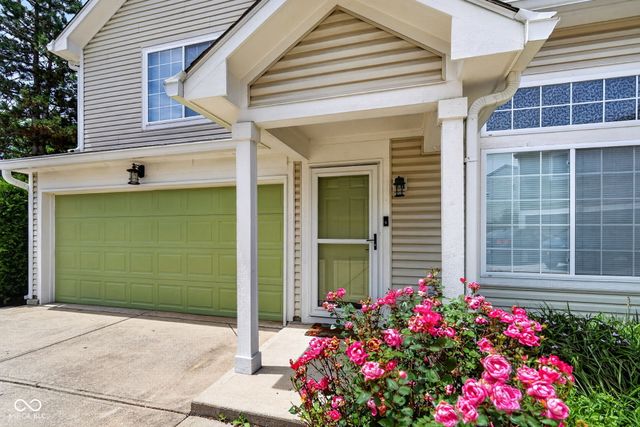 612 Cembra Drive, Greenwood, IN 46143