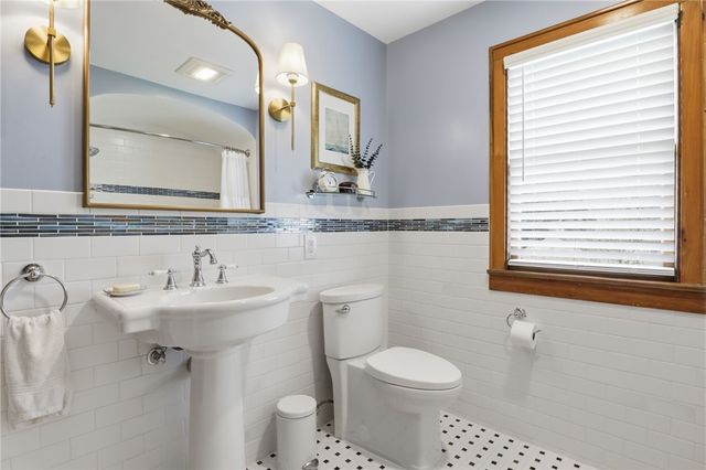 65 Camden Street, Rochester, NY 14612