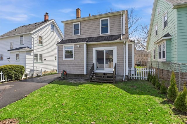 65 Camden Street, Rochester, NY 14612