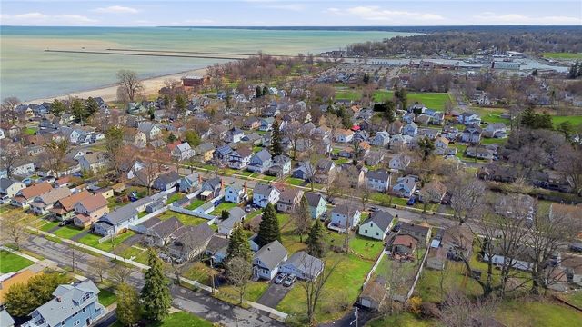 65 Camden Street, Rochester, NY 14612