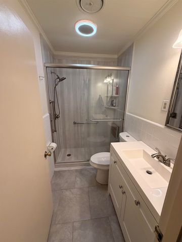 5258 DORSET DR, Memphis, TN 38117