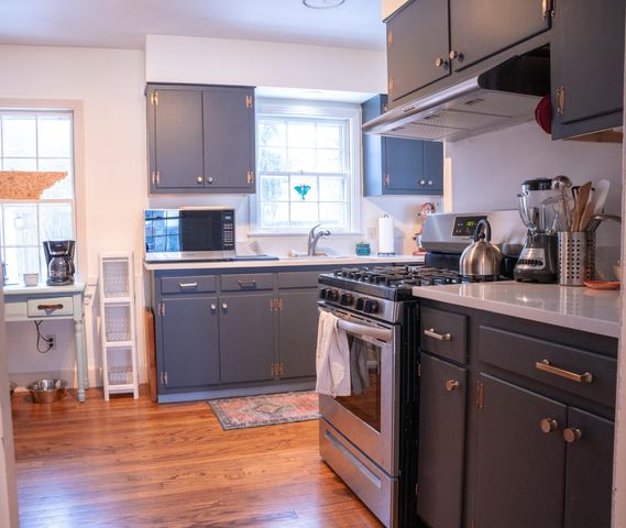 5258 DORSET DR, Memphis, TN 38117