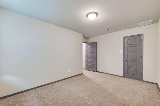 3410 Rolling River Drive, Baytown, TX 77521