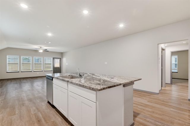 3410 Rolling River Drive, Baytown, TX 77521