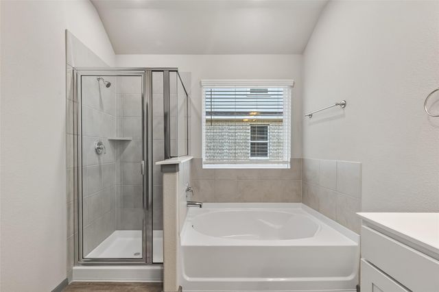 3410 Rolling River Drive, Baytown, TX 77521