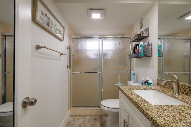 9350 Sunrise Lakes Boulevard 205, Sunrise, FL 33322