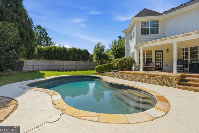 555 Kingsport Drive, Alpharetta, GA 30076