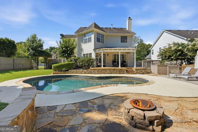 555 Kingsport Drive, Alpharetta, GA 30076