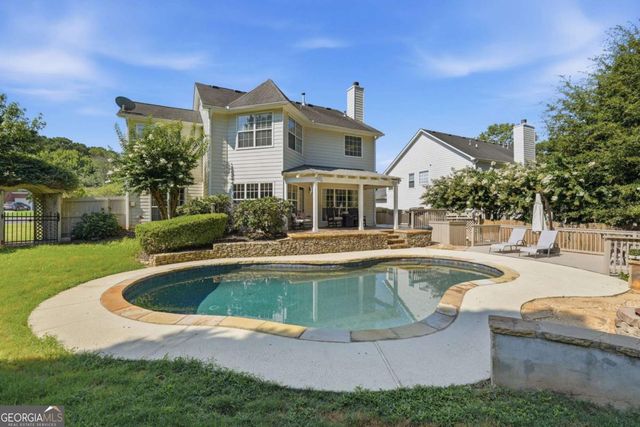 555 Kingsport Drive, Alpharetta, GA 30076