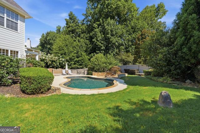 555 Kingsport Drive, Alpharetta, GA 30076
