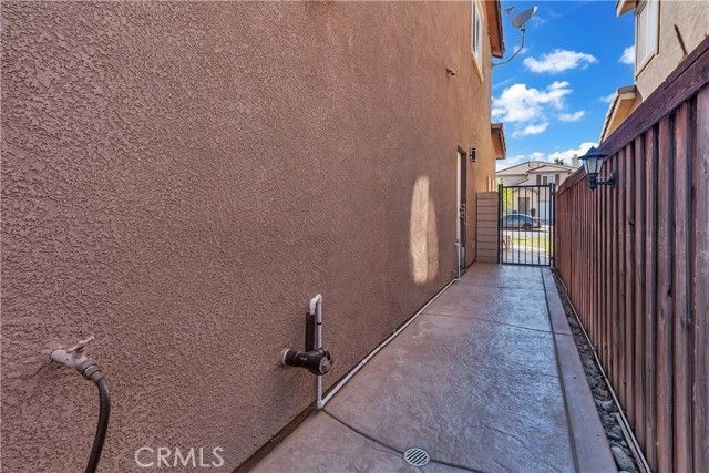 3975 Quartzite Lane, San Bernardino, CA 92407