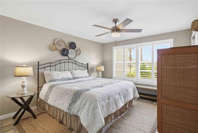 4340 FALMOUTH DRIVE 104, Longboat Key, FL 34228