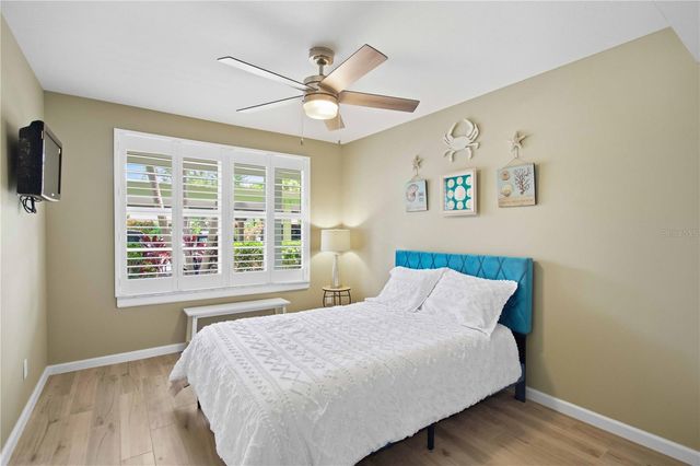 4340 FALMOUTH DRIVE 104, Longboat Key, FL 34228