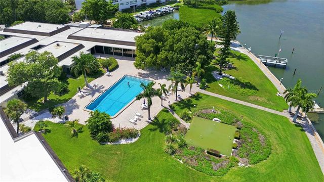 4340 FALMOUTH DRIVE 104, Longboat Key, FL 34228