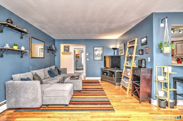 135 Florence Road 1A, Branford, CT 06405