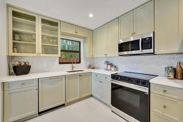 1545 Harrison Street, Hollywood, FL 33020