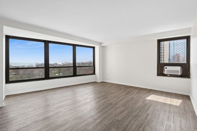 5050 S EAST END Avenue 8D, Chicago, IL 60615