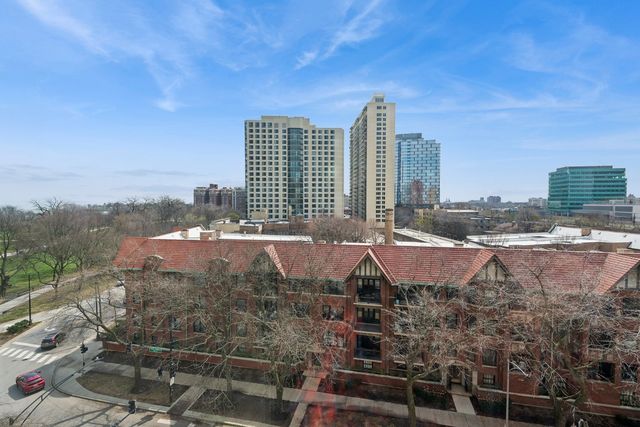 5050 S EAST END Avenue 8D, Chicago, IL 60615