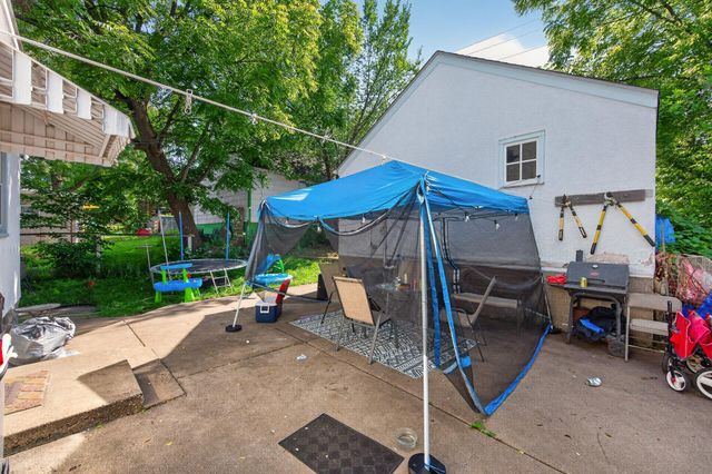 404 1st Avenue S, South Saint Paul, MN 55075