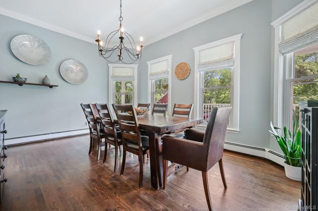 24 Jackson Road, Mahopac, NY 10541