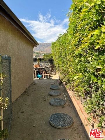 8451 Wentworth Street, Los Angeles, CA 91040