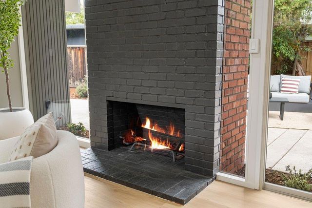 3925 Nelson Drive, Palo Alto, CA 94306