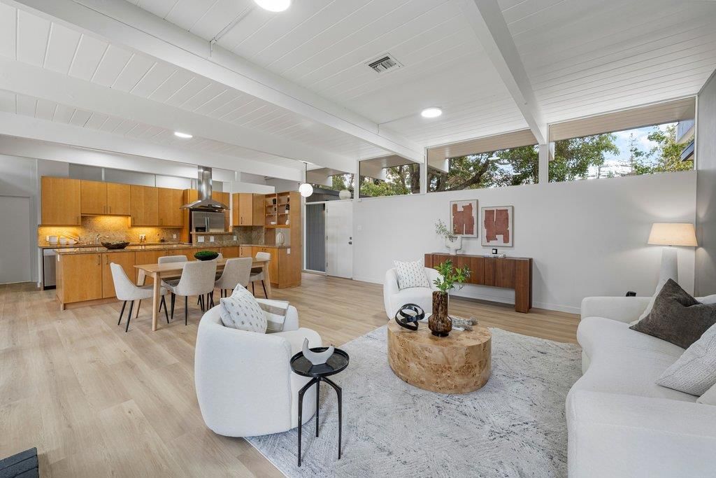 Image 13 of property listing at 3925 Nelson Drive, Palo Alto, CA 94306