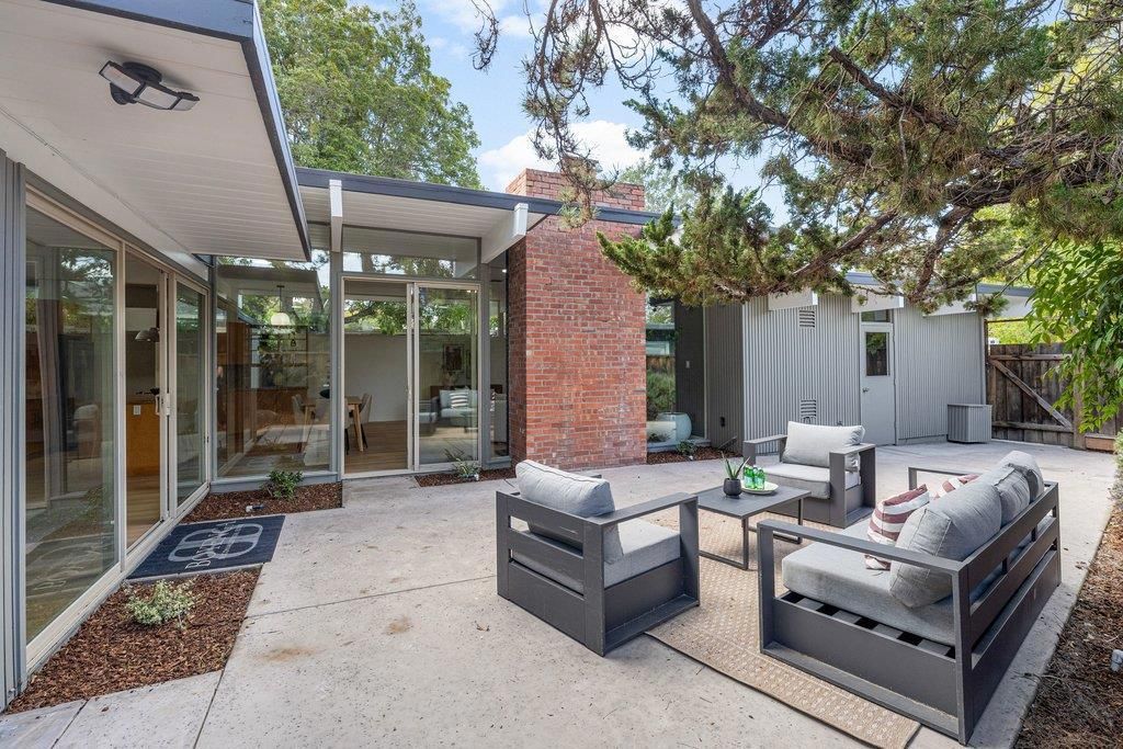 Image 43 of property listing at 3925 Nelson Drive, Palo Alto, CA 94306