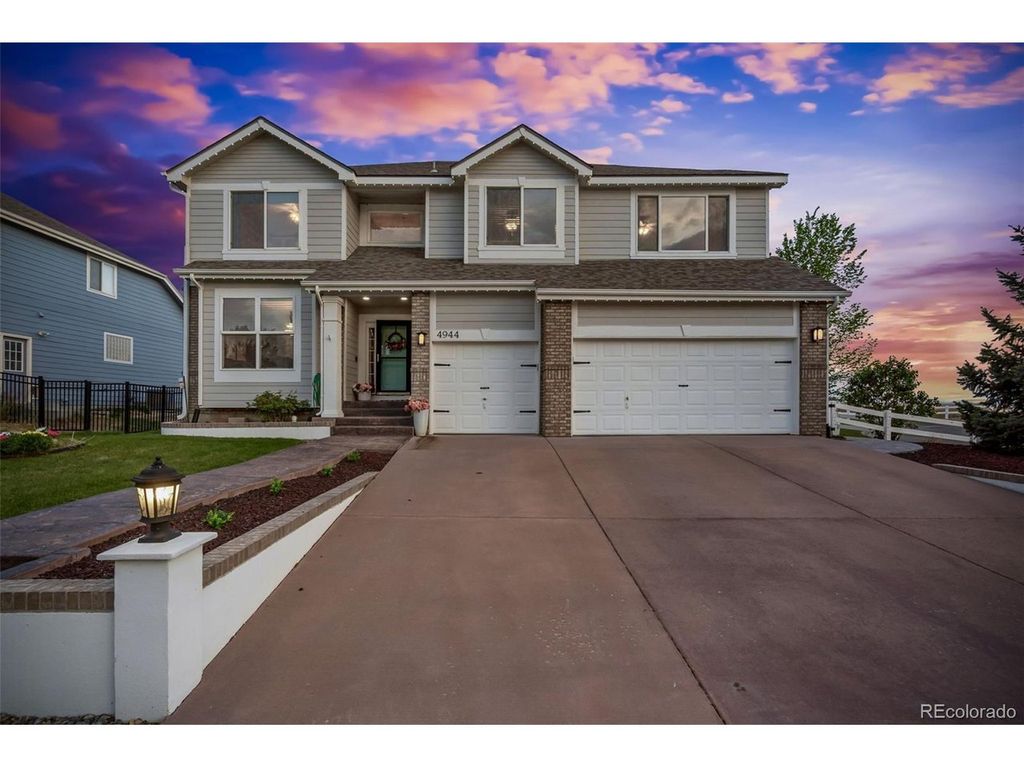 4944 Clearwater Dr, Loveland, CO 80538