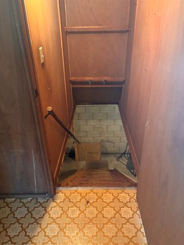 8661 Deadstream Road, Honor, MI 49640