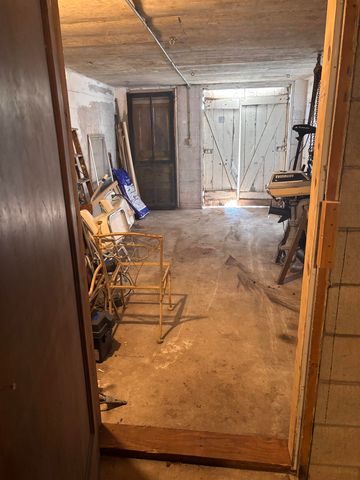 8661 Deadstream Road, Honor, MI 49640