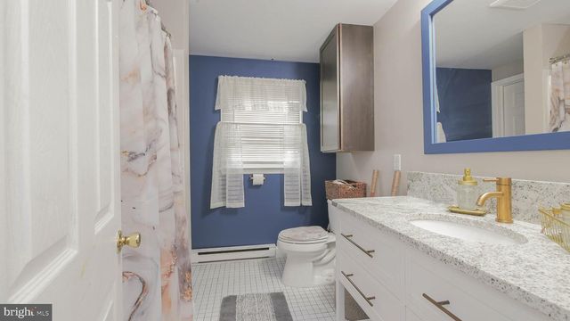 103 CHEROKEE LN, Absecon, NJ 08201
