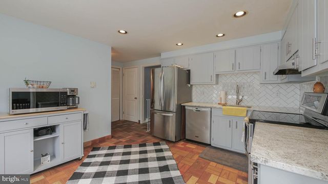 103 CHEROKEE LN, Absecon, NJ 08201
