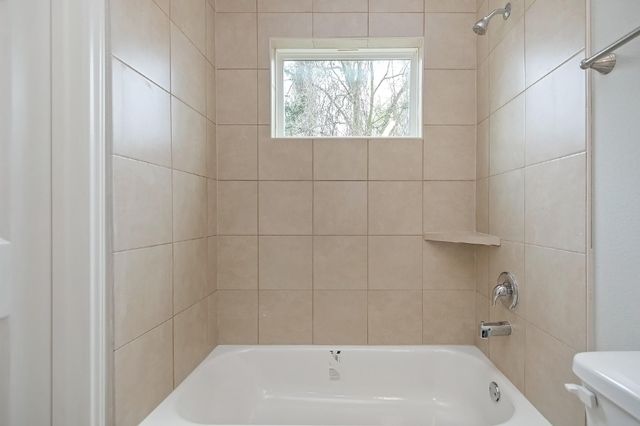 1043 Marcolin, Houston, TX 77088