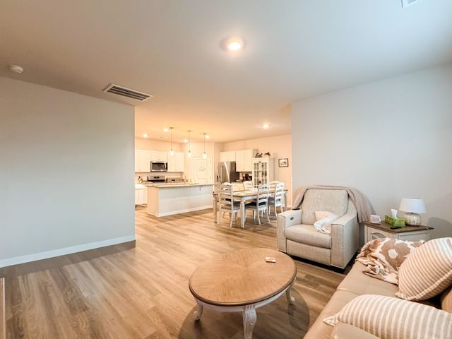 119 Marauder Dr., Longs, SC 29568