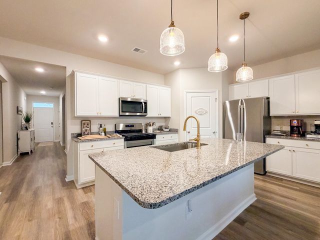 119 Marauder Dr., Longs, SC 29568