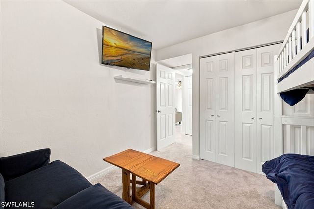 8135 Country RD 103, Fort Myers, FL 33919