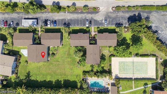8135 Country RD 103, Fort Myers, FL 33919