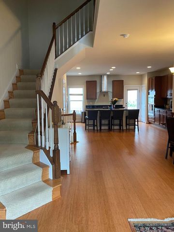 9532 CANONBURY SQ, Fairfax, VA 22031