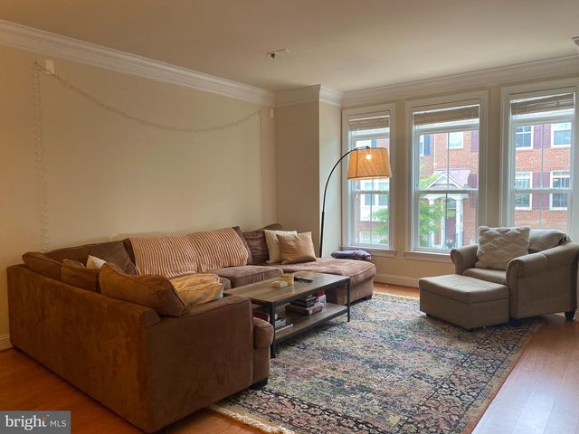 9532 CANONBURY SQ, Fairfax, VA 22031