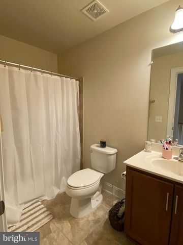 9532 CANONBURY SQ, Fairfax, VA 22031