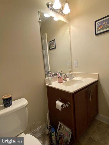 9532 CANONBURY SQ, Fairfax, VA 22031