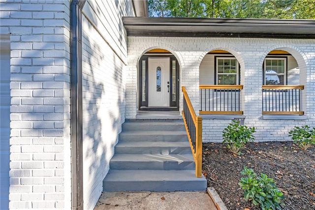 3892 Northstrand Drive, Decatur, GA 30035