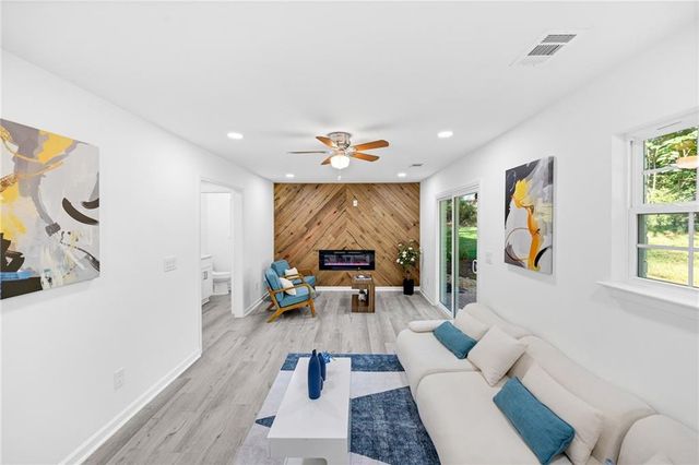 3892 Northstrand Drive, Decatur, GA 30035